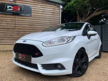 Used Ford Fiesta 2015 for sale - 75363296: Photo