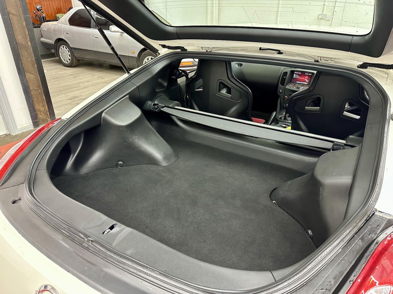 Used Nissan 370 Z 2015 for sale - 77277684: Photo 18