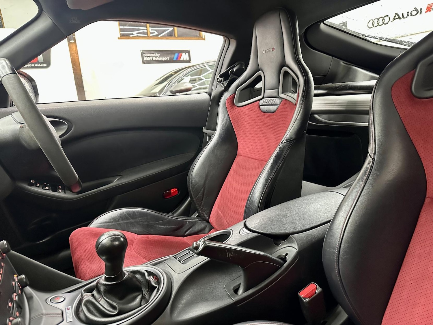 Used Nissan 370 Z 2015 for sale - 77277684: Photo 31