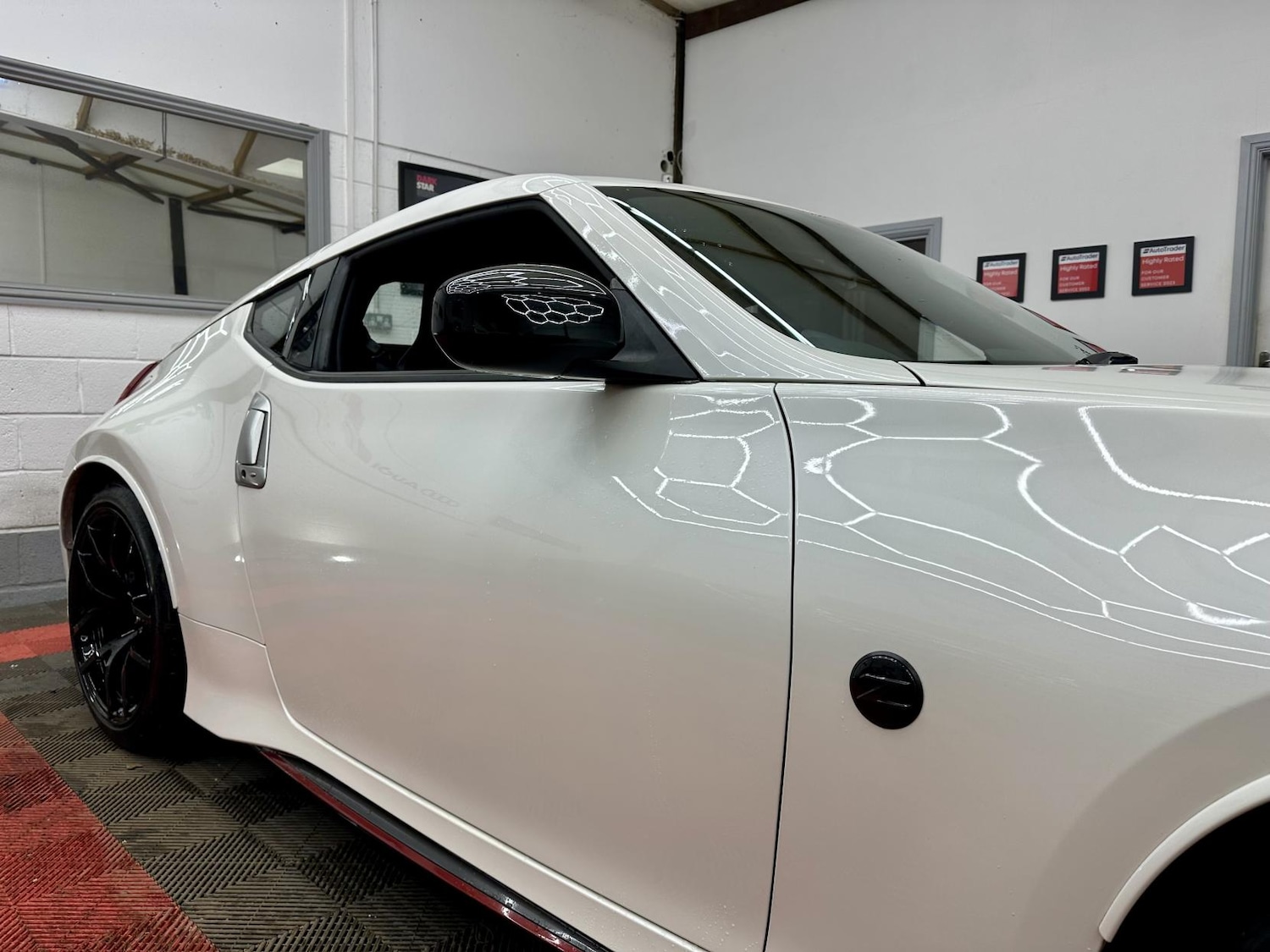 Used Nissan 370 Z 2015 for sale - 77277684: Photo 6