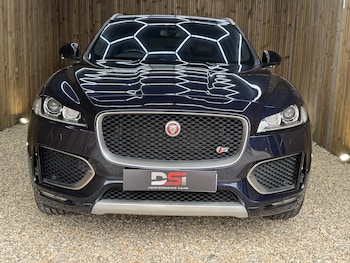 Used Jaguar F-Pace 2017 for sale - 78770735: Photo