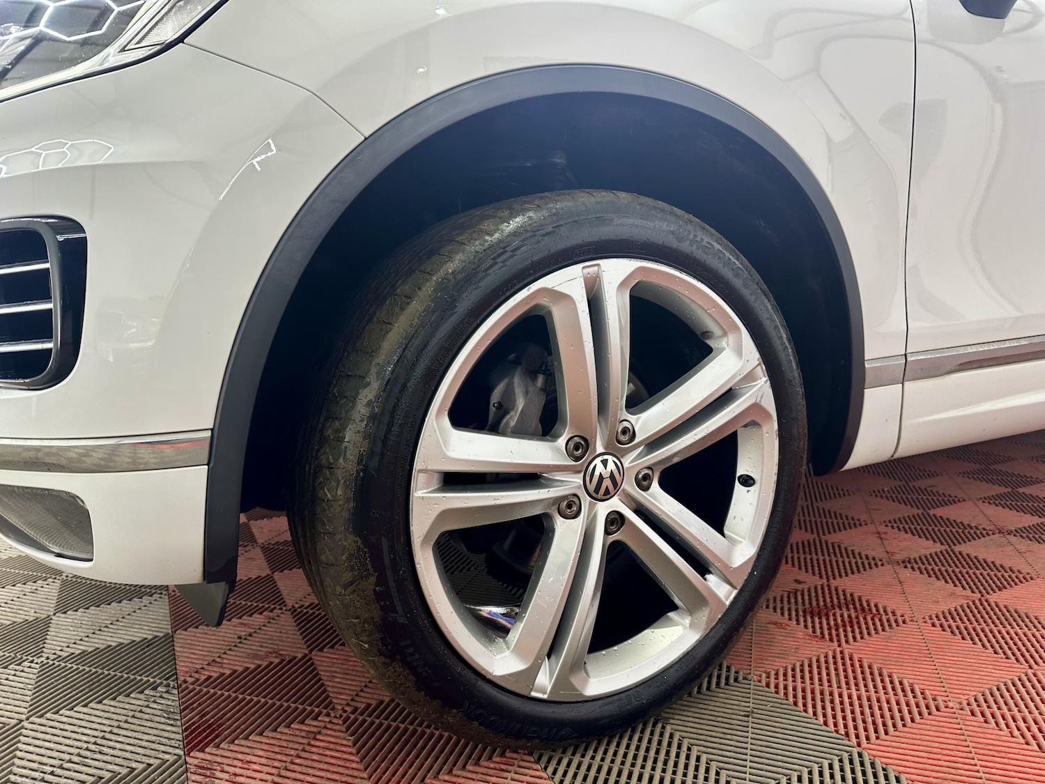 Used Volkswagen Touareg 2017 for sale - 77736216: Photo 12