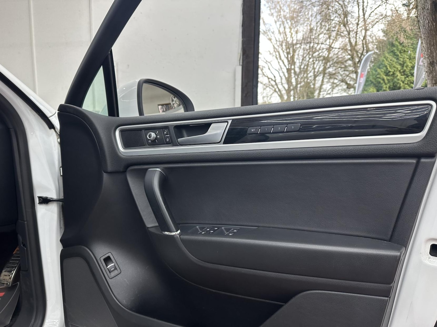 Used Volkswagen Touareg 2017 for sale - 77736216: Photo 14