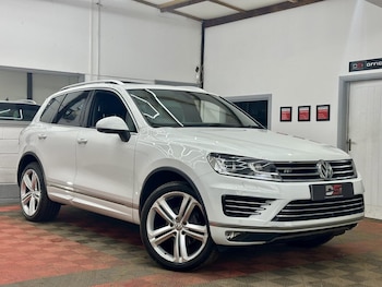 Used Volkswagen Touareg 2017 for sale - 77736216: Photo