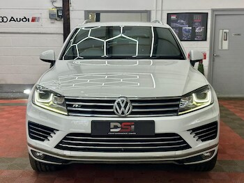 Used Volkswagen Touareg 2017 for sale - 77736216: Photo