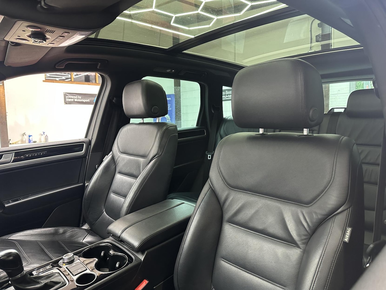 Used Volkswagen Touareg 2017 for sale - 77736216: Photo 34