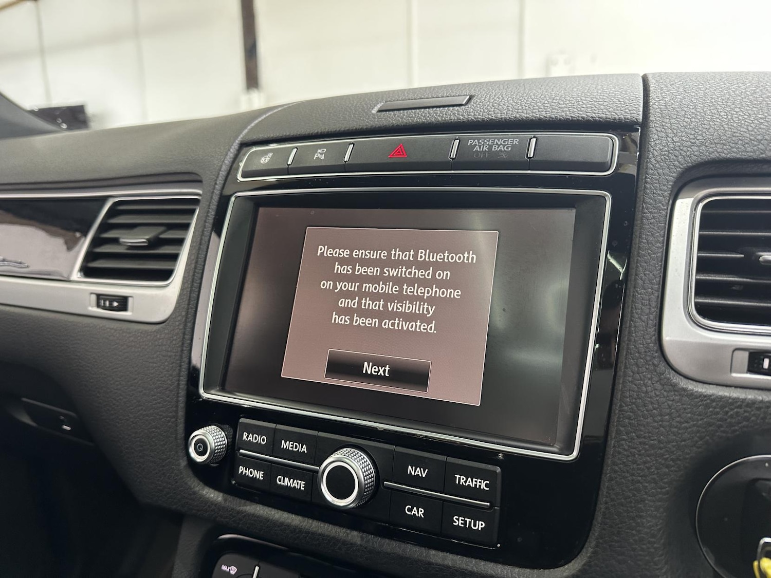 Used Volkswagen Touareg 2017 for sale - 77736216: Photo 36