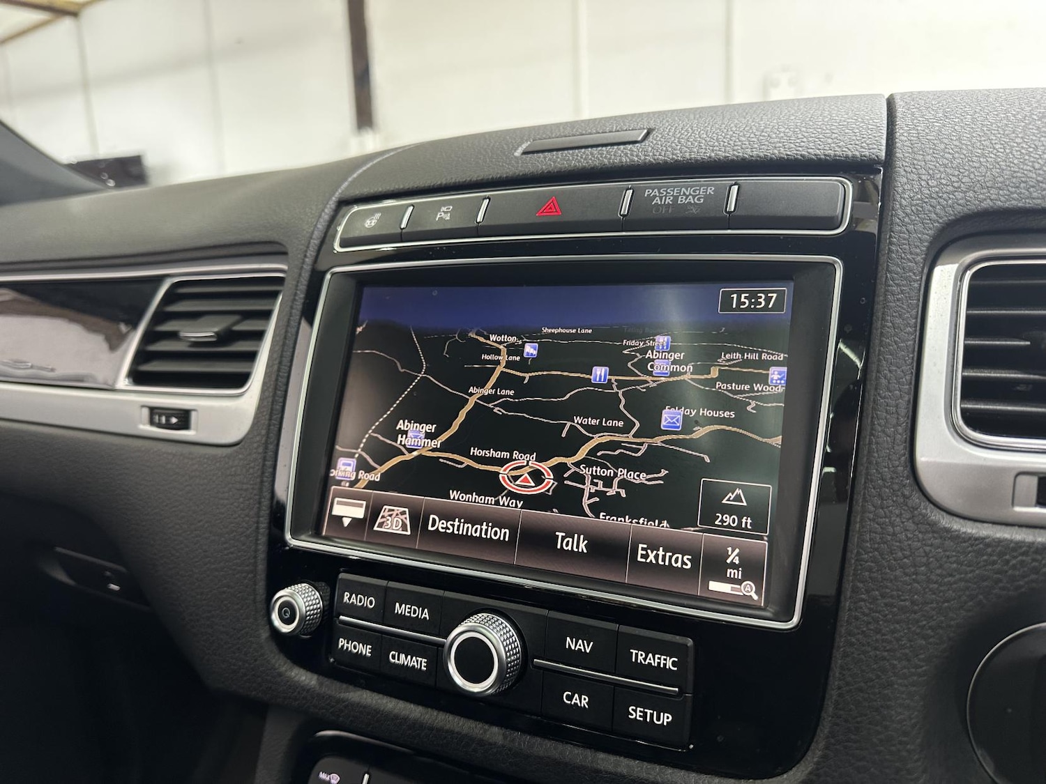 Used Volkswagen Touareg 2017 for sale - 77736216: Photo 37