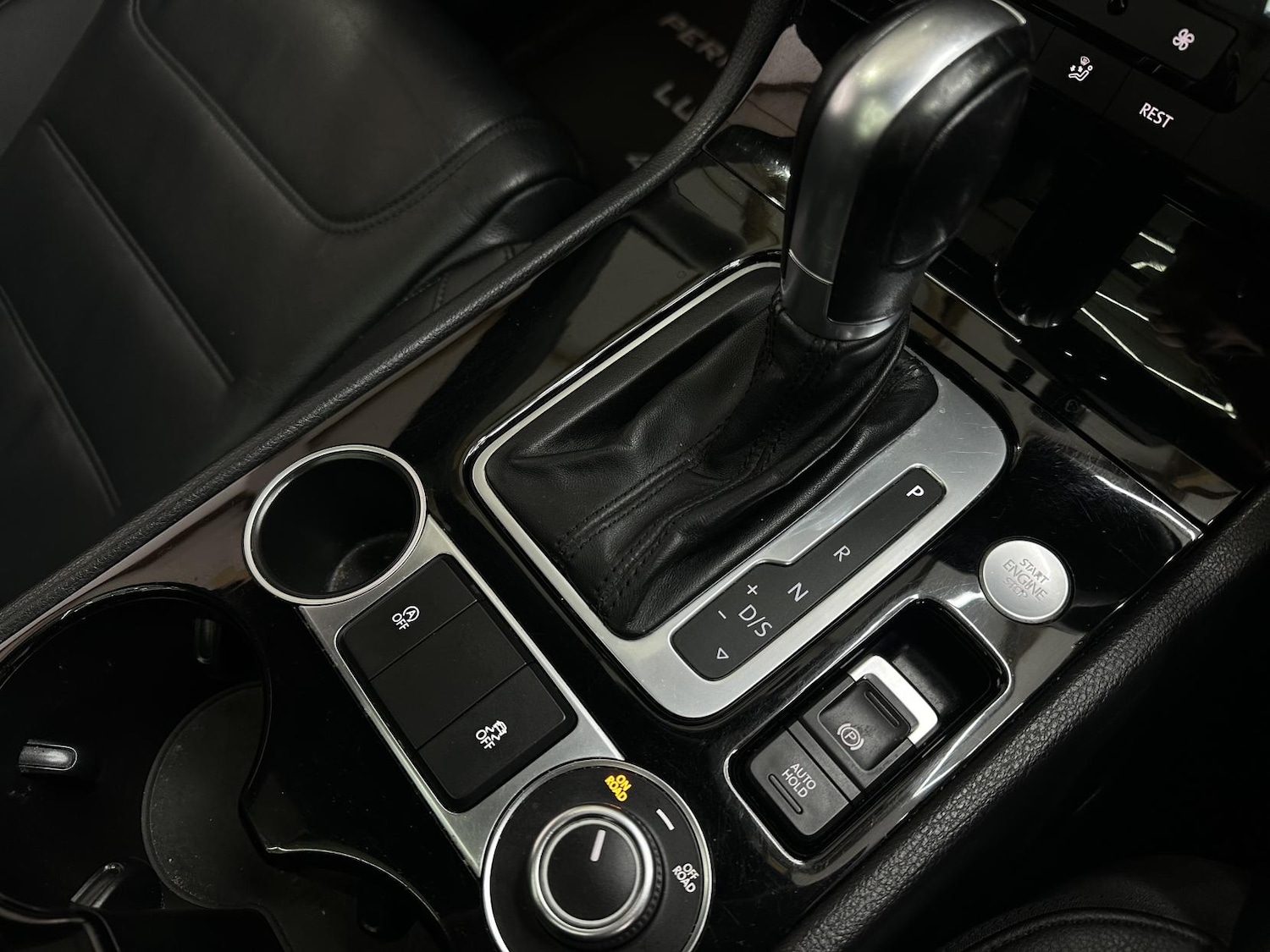 Used Volkswagen Touareg 2017 for sale - 77736216: Photo 43