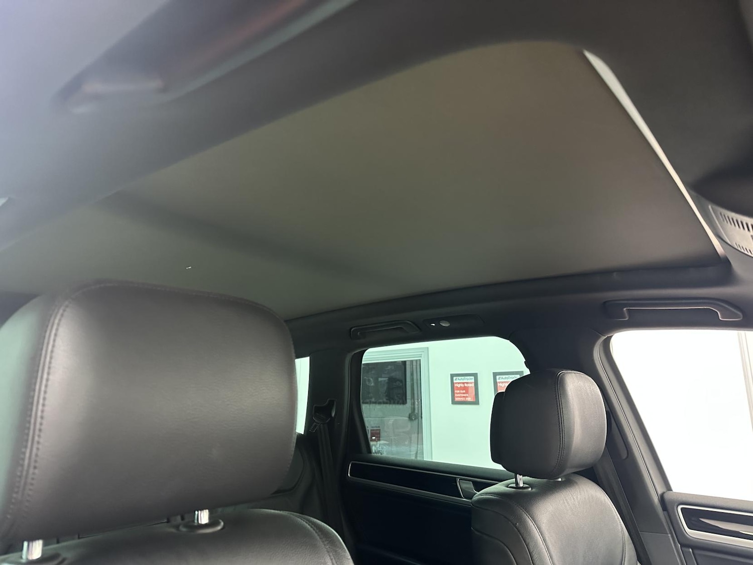 Used Volkswagen Touareg 2017 for sale - 77736216: Photo 48