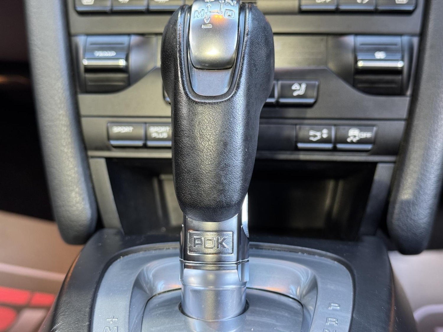 Used Porsche Cayman 2011 for sale - 76438407: Photo 26