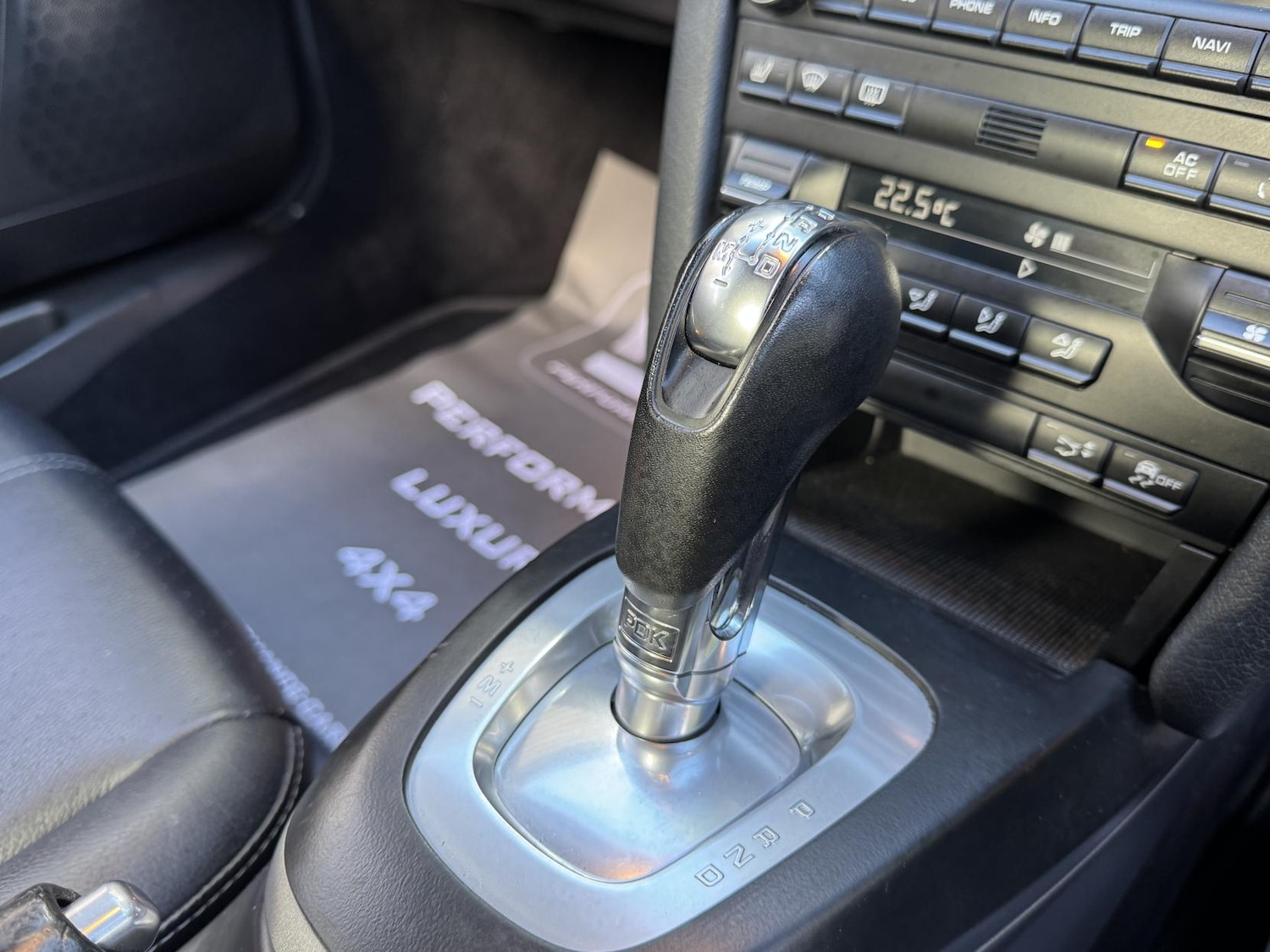 Used Porsche Cayman 2011 for sale - 76438407: Photo 27