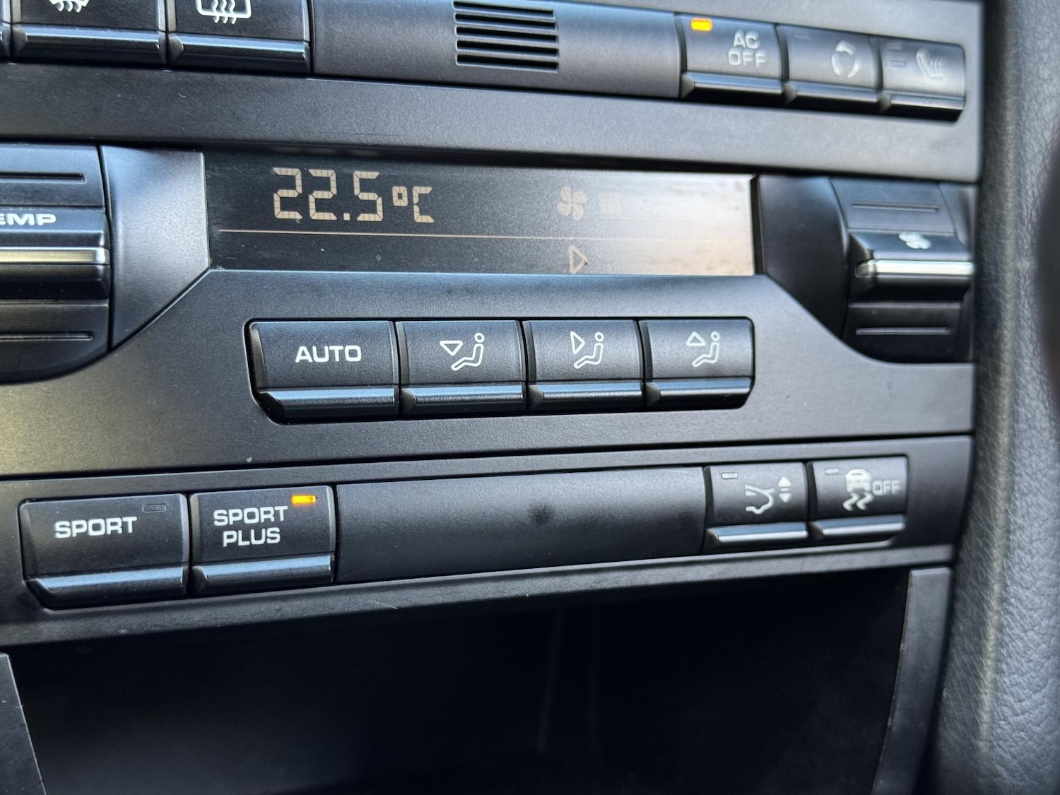 Used Porsche Cayman 2011 for sale - 76438407: Photo 35