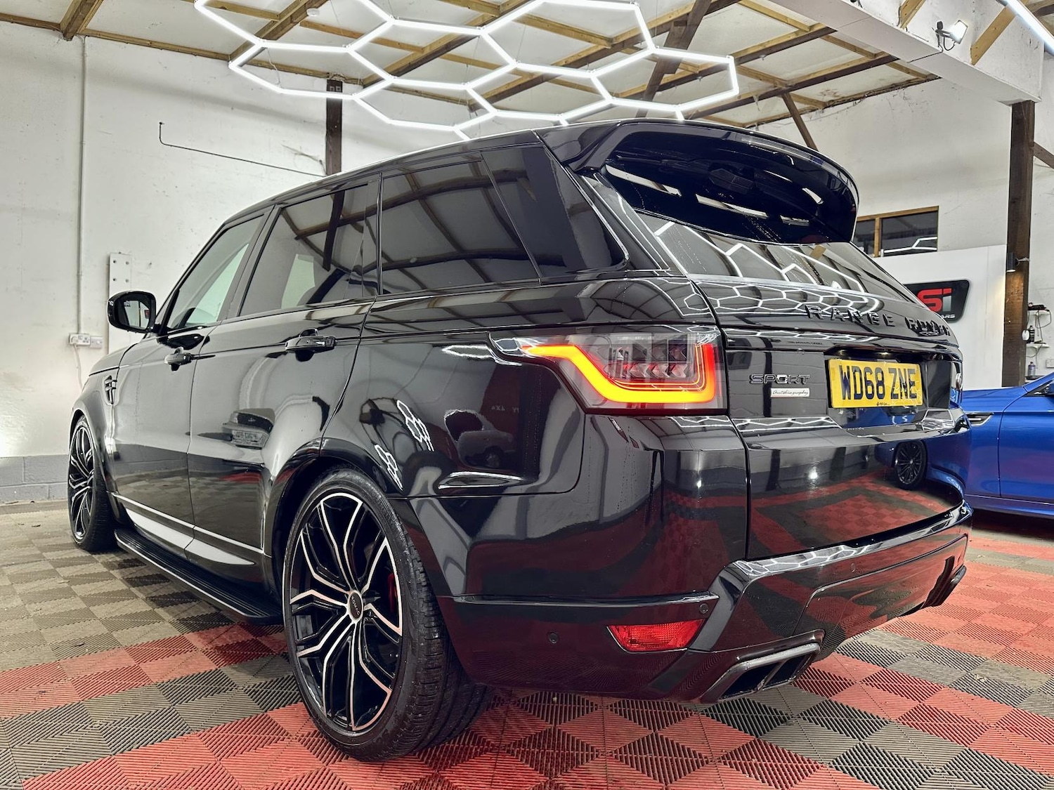 Used Land Rover Range Rover Sport 2019 for sale - 77409903: Photo 10