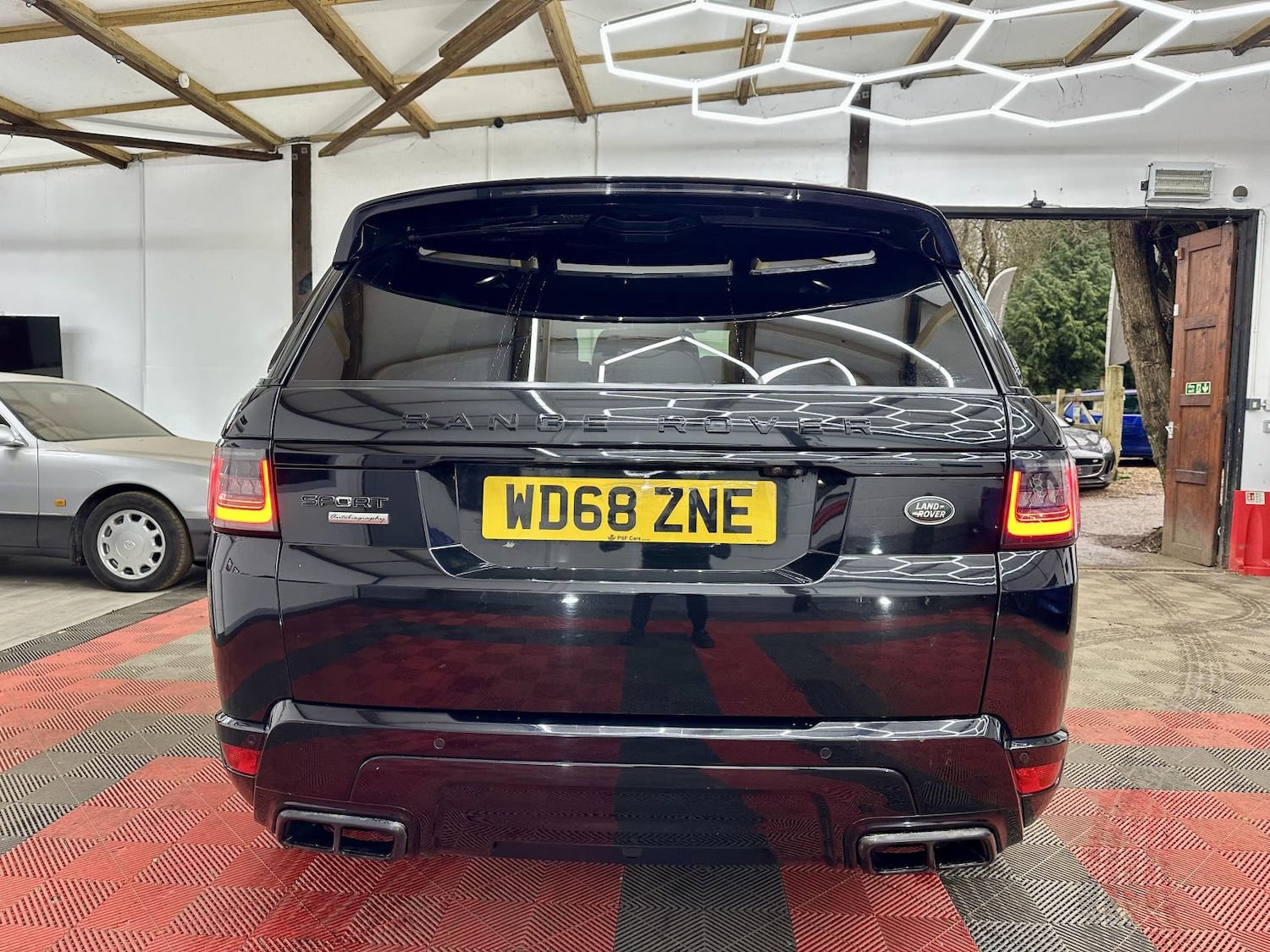 Used Land Rover Range Rover Sport 2019 for sale - 77409903: Photo 11