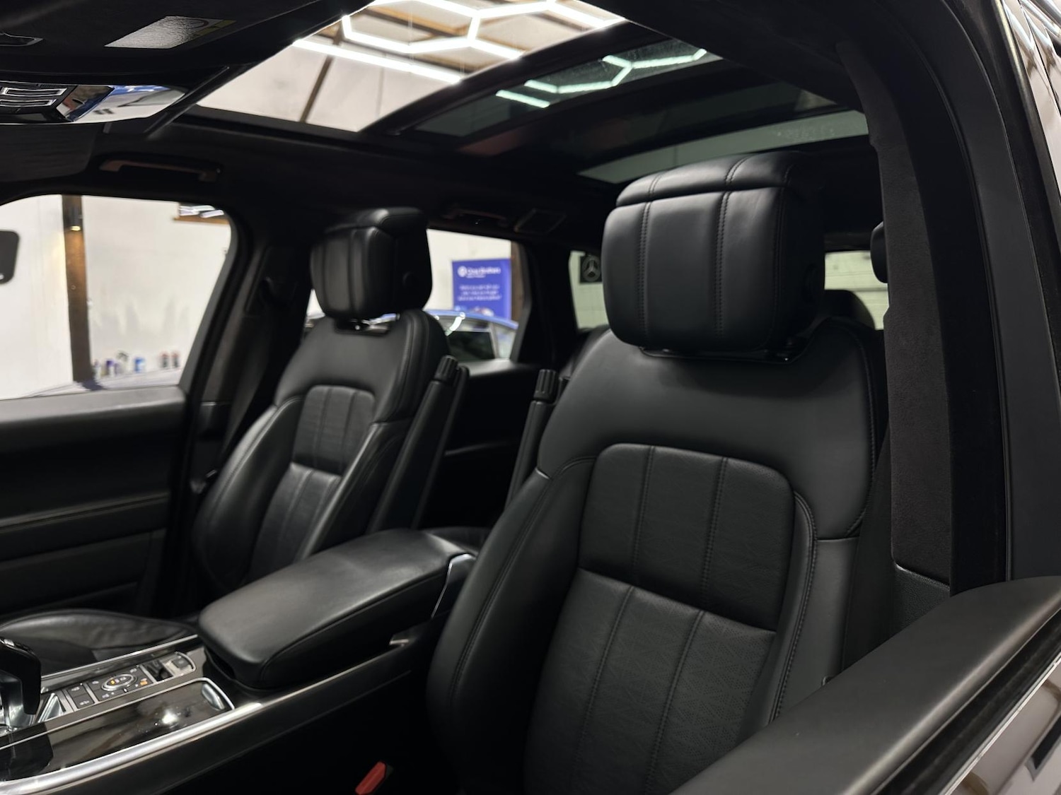 Used Land Rover Range Rover Sport 2019 for sale - 77409903: Photo 40