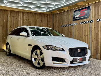 Used Jaguar XF 2018 for sale - 79451747: Photo