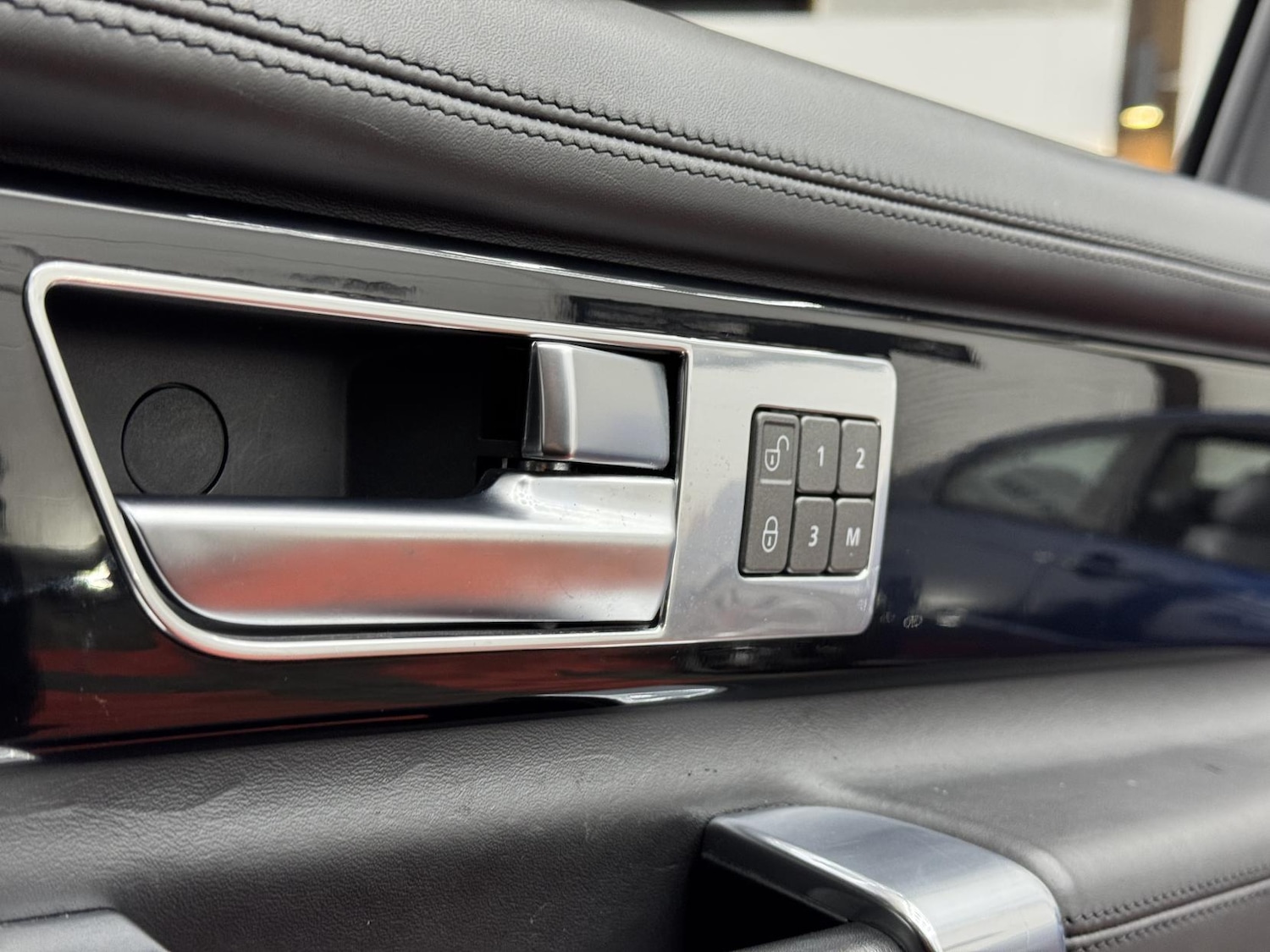 Used Land Rover Discovery 2016 for sale - 76864293: Photo 18