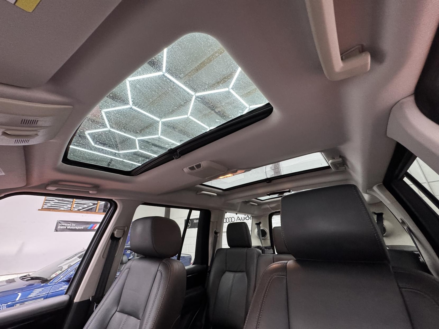 Used Land Rover Discovery 2016 for sale - 76864293: Photo 22