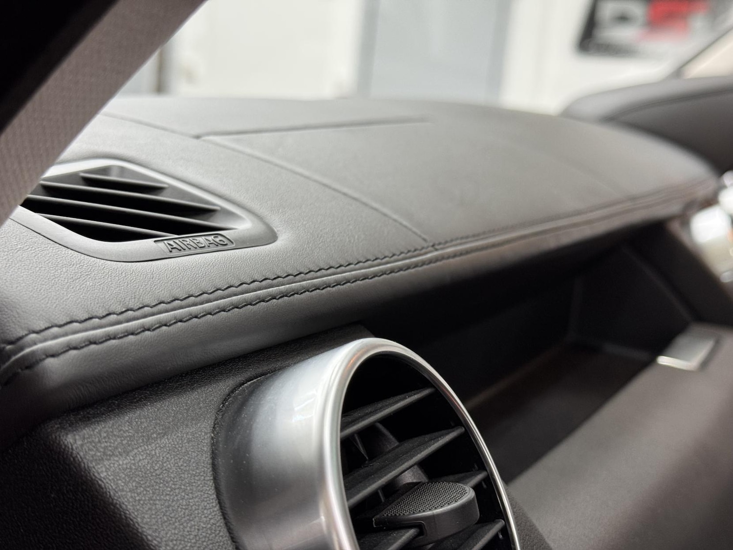 Used Land Rover Discovery 2016 for sale - 76864293: Photo 29