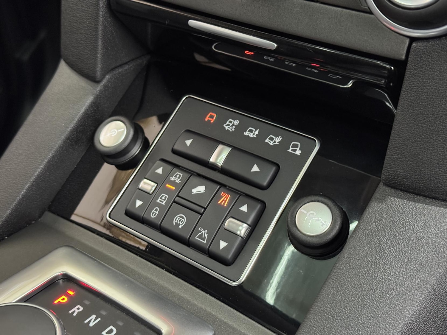 Used Land Rover Discovery 2016 for sale - 76864293: Photo 34