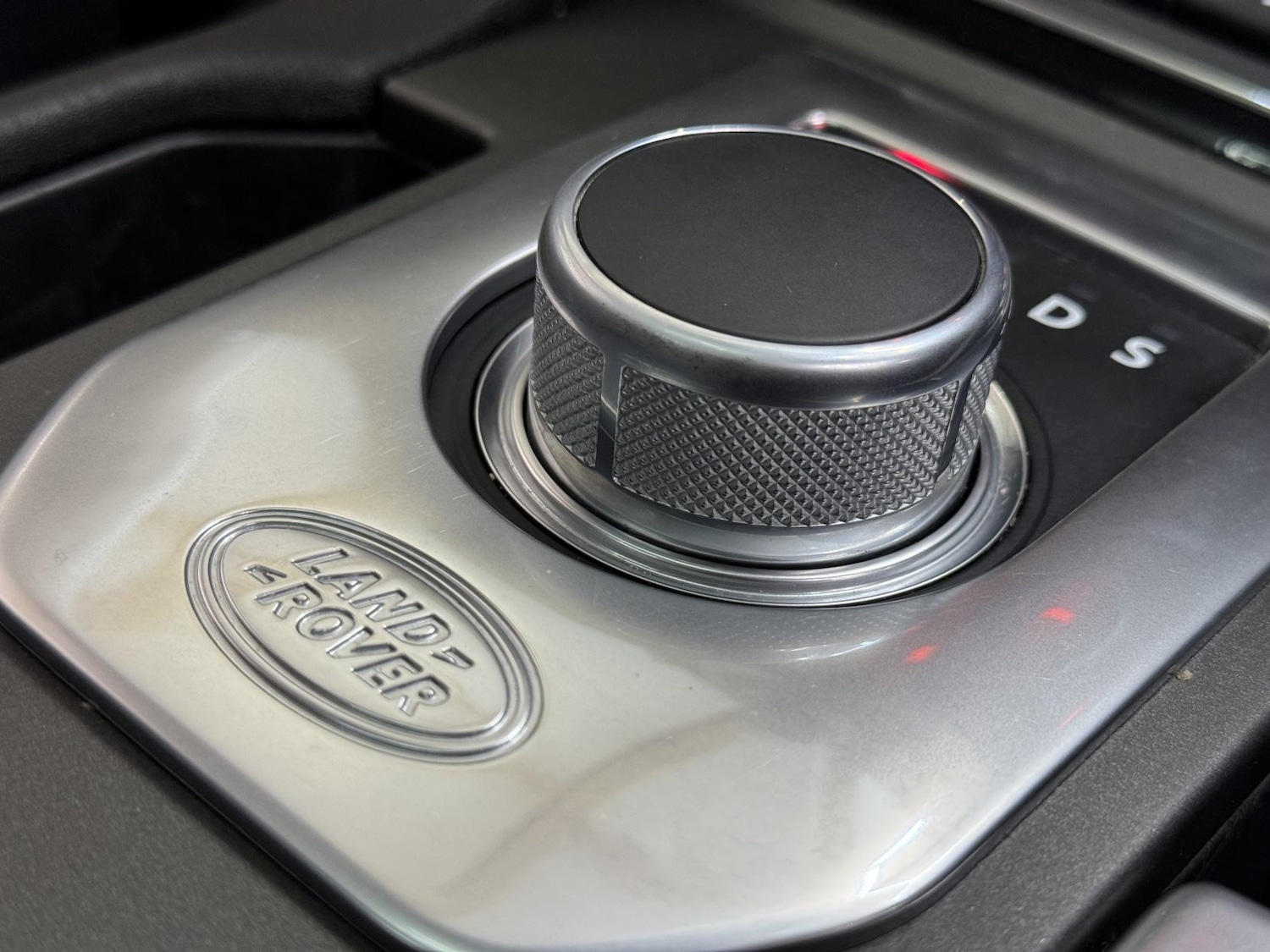 Used Land Rover Discovery 2016 for sale - 76864293: Photo 48