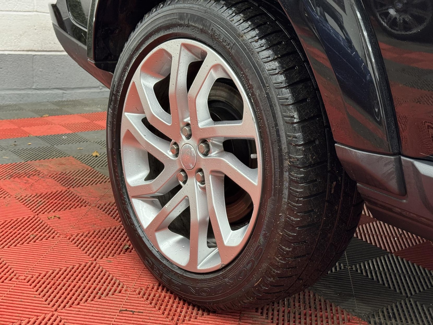 Used Land Rover Discovery 2016 for sale - 76864293: Photo 7