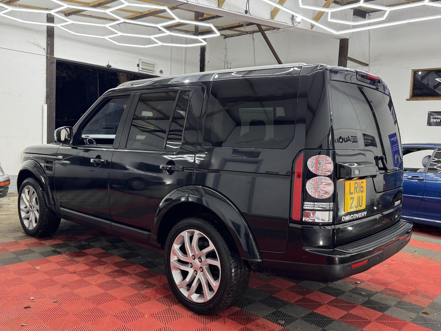 Used Land Rover Discovery 2016 for sale - 76864293: Photo 9