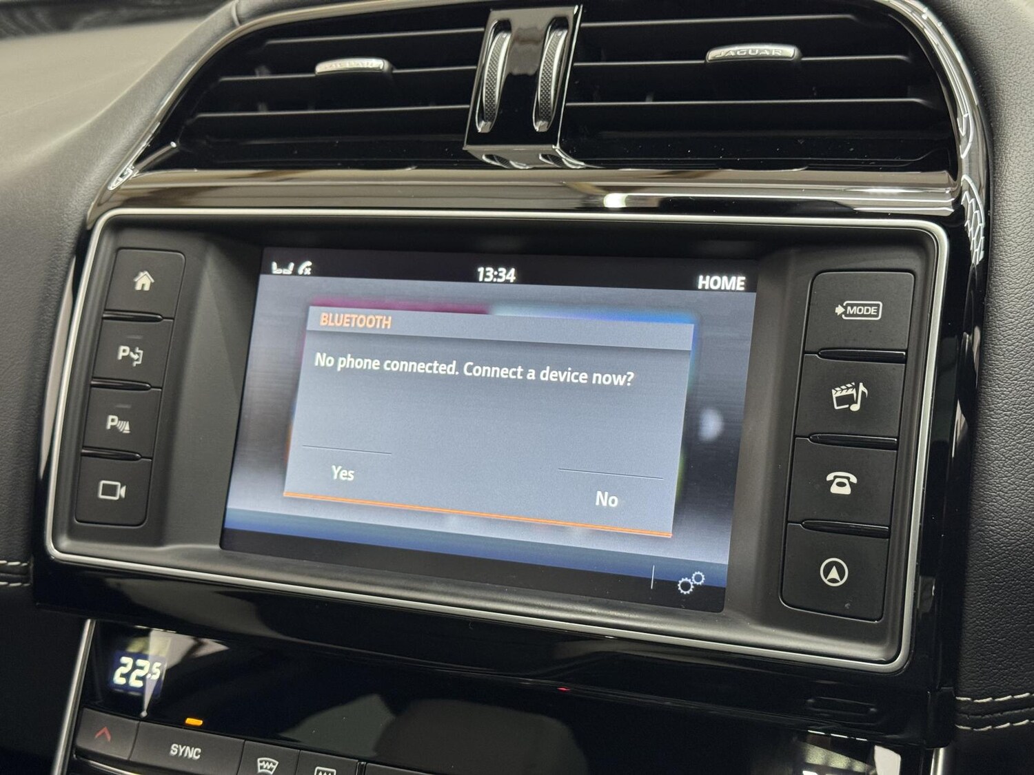 Used Jaguar XE 2016 for sale - 77903524: Photo 51