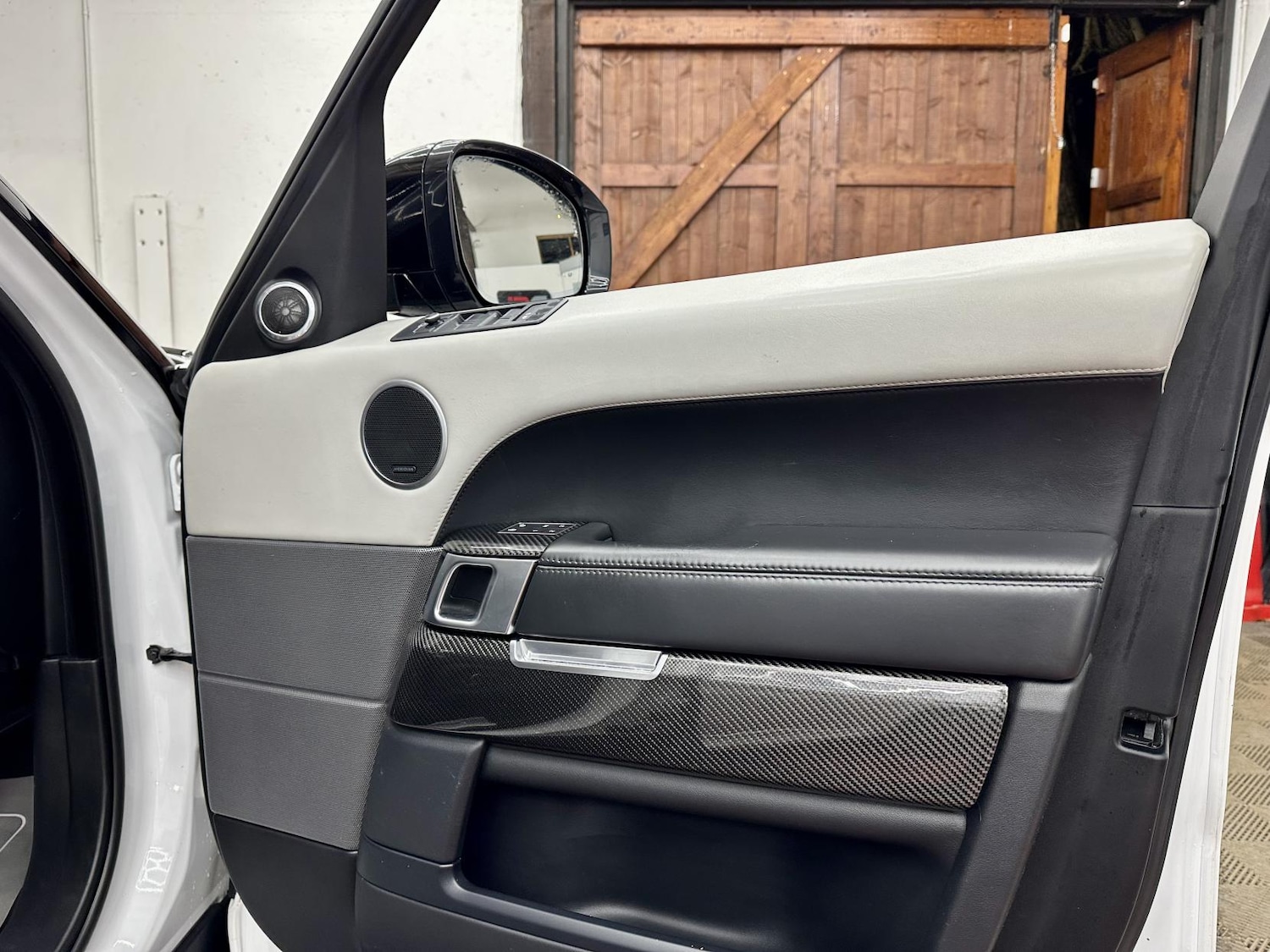 Used Land Rover Range Rover Sport 2017 for sale - 77427557: Photo 17