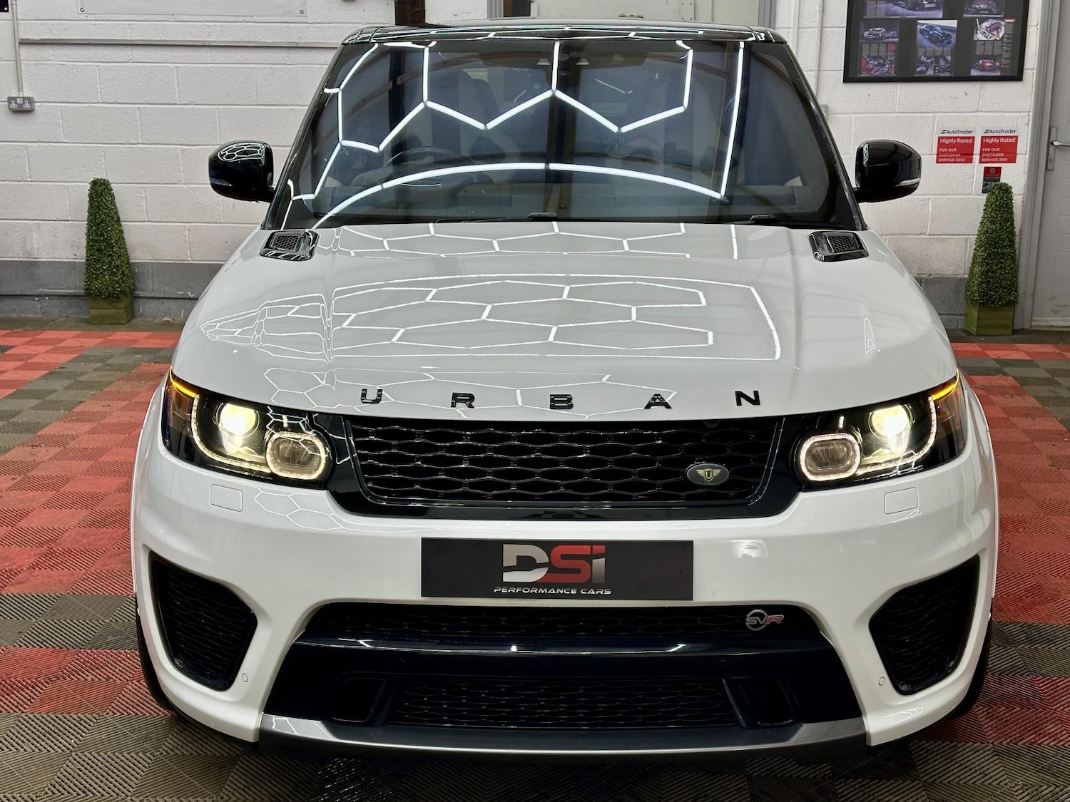 Used Land Rover Range Rover Sport 2017 for sale - 77427557: Photo 2