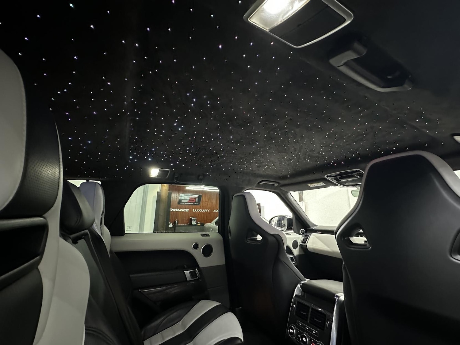 Used Land Rover Range Rover Sport 2017 for sale - 77427557: Photo 29