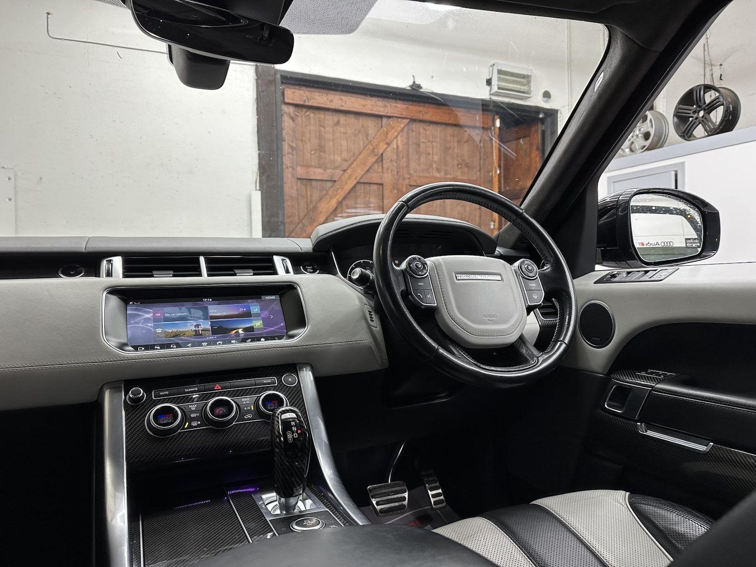Used Land Rover Range Rover Sport 2017 for sale - 77427557: Photo 32