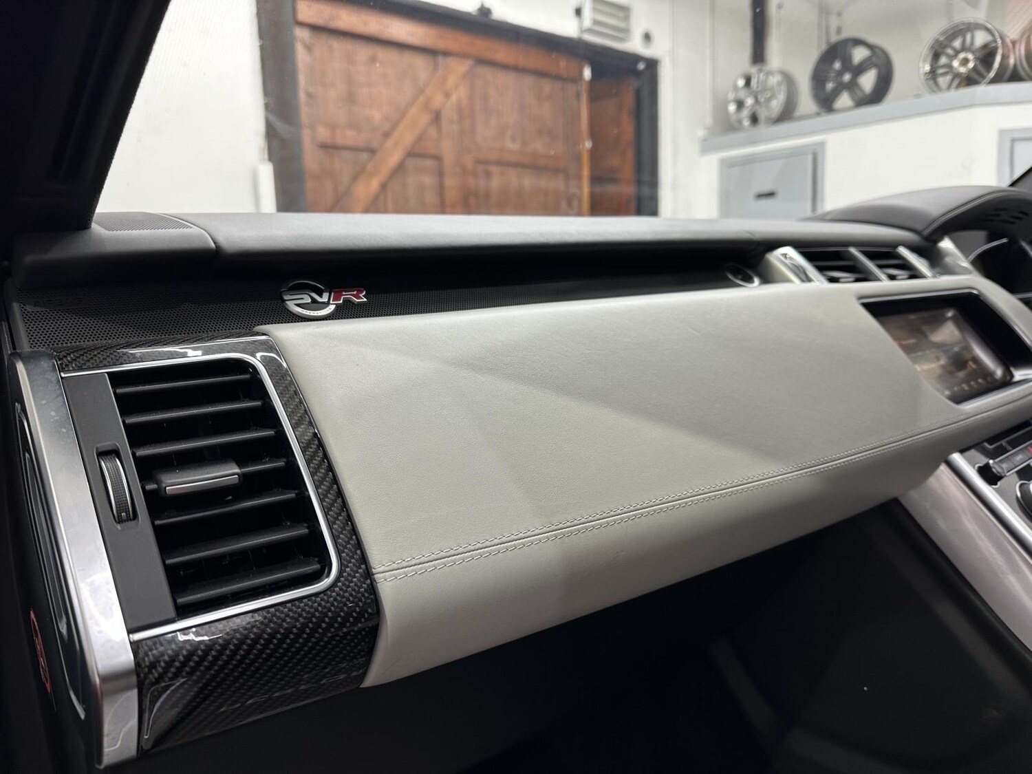 Used Land Rover Range Rover Sport 2017 for sale - 77427557: Photo 41