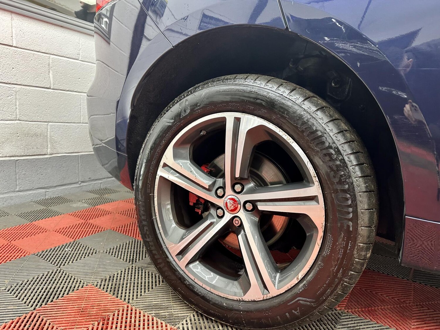 Used Jaguar F-Pace 2016 for sale - 77525793: Photo 10