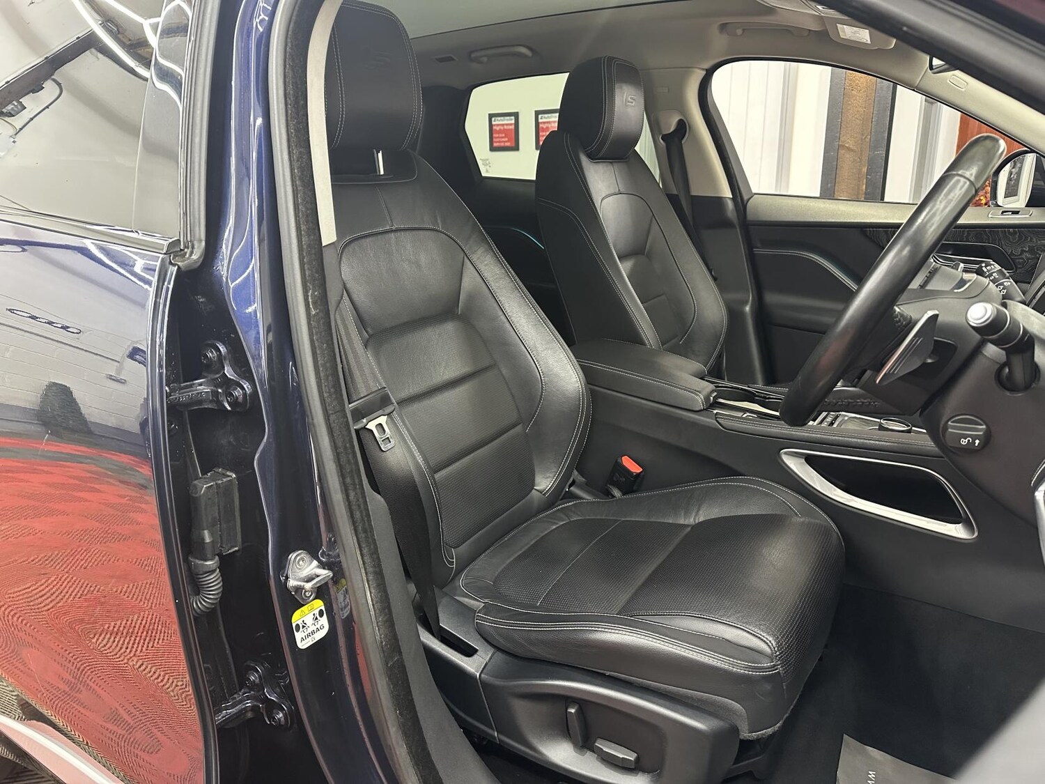 Used Jaguar F-Pace 2016 for sale - 77525793: Photo 21