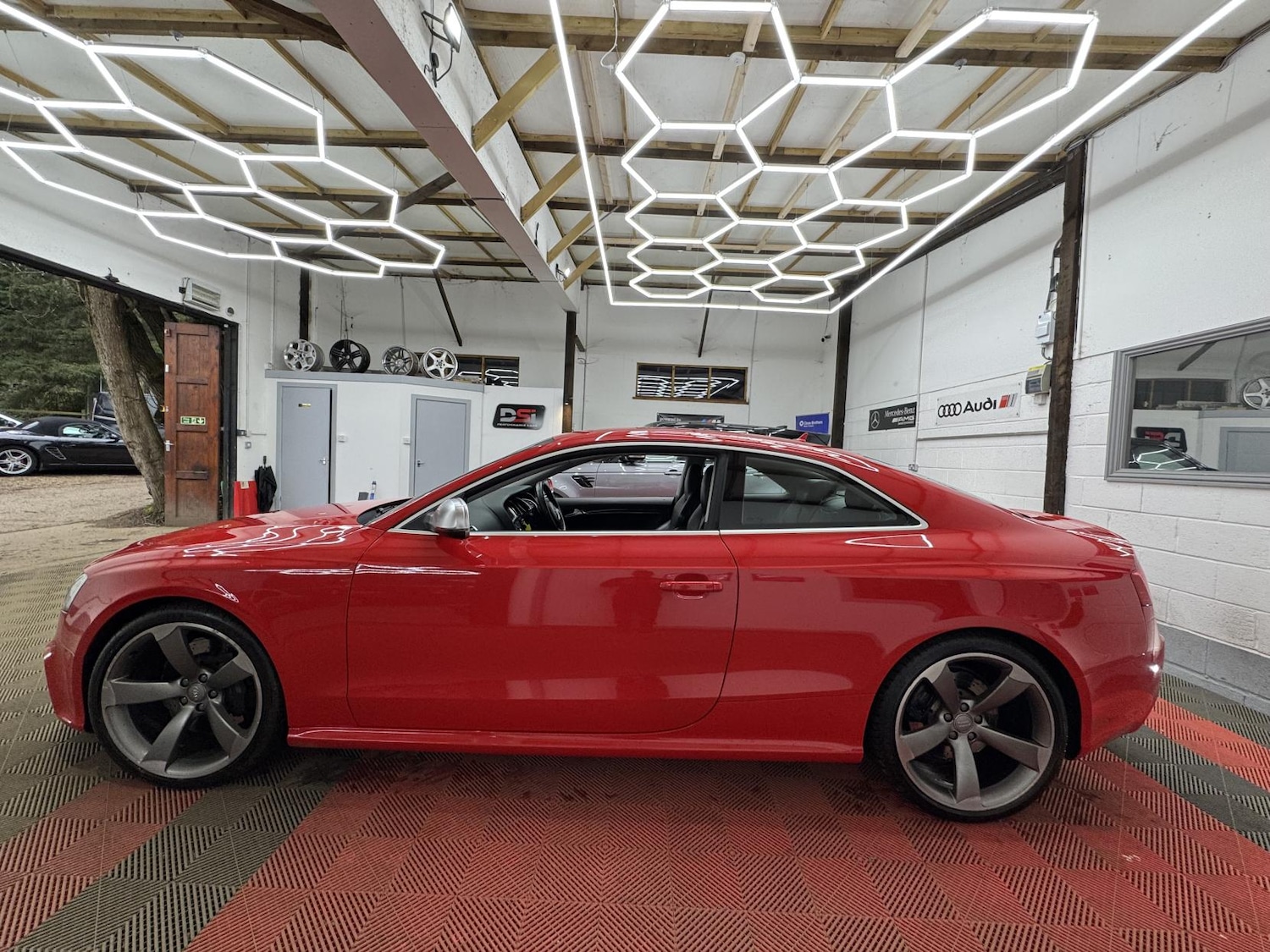 Used Audi RS5 2014 for sale - 77851813: Photo 5