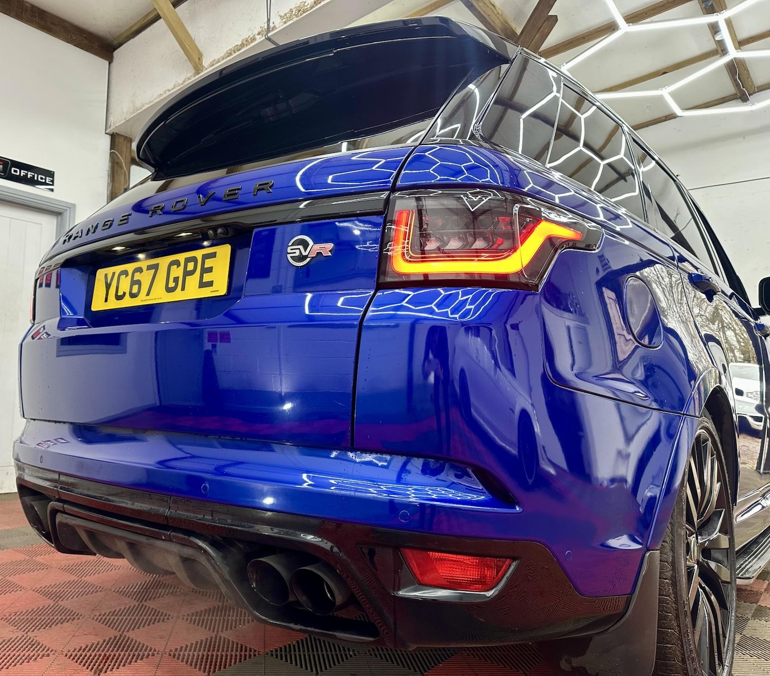 Used Land Rover Range Rover Sport 2017 for sale - 77644131: Photo 16