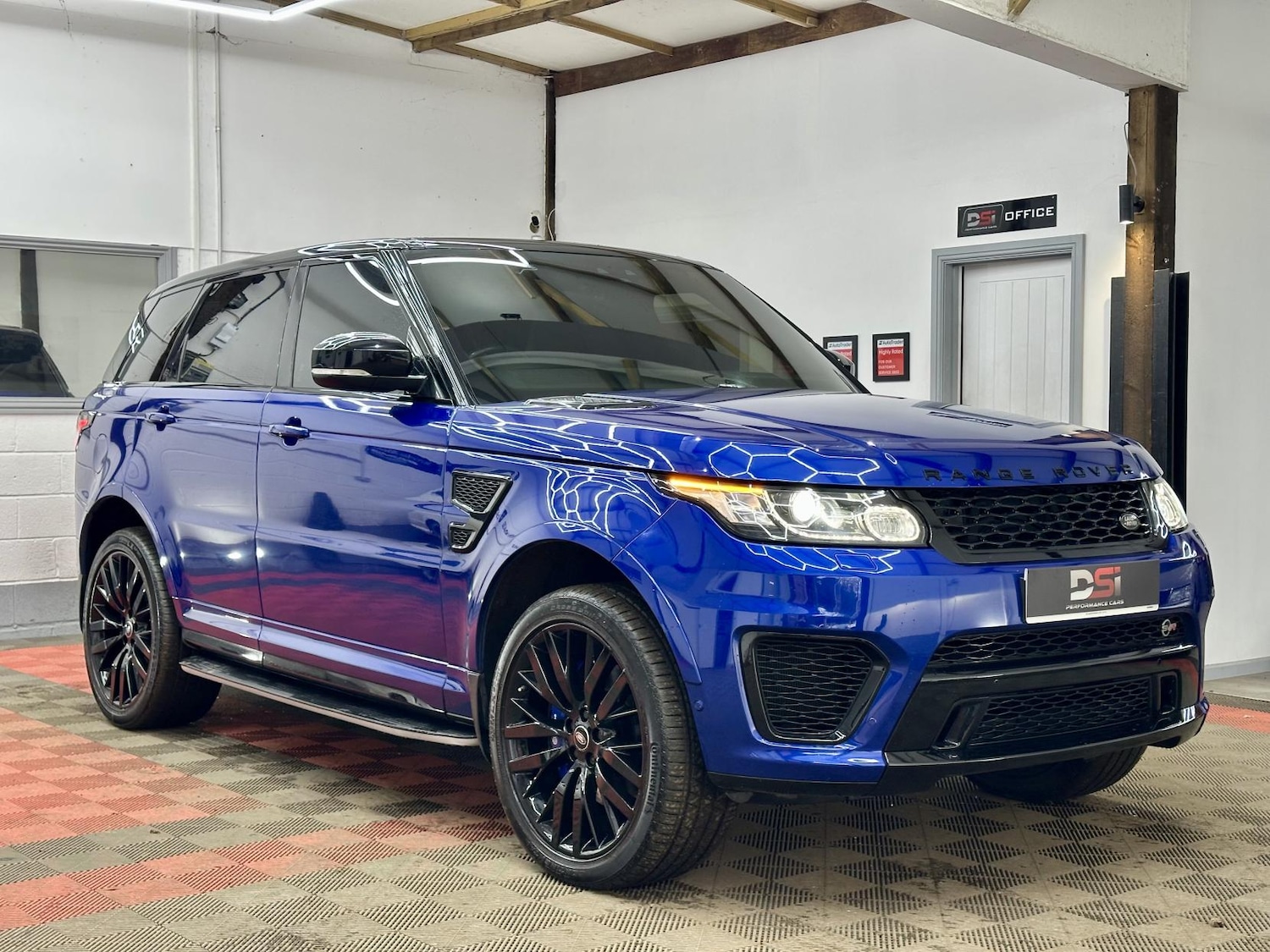 Used Land Rover Range Rover Sport 2017 for sale - 77644131: Photo 18