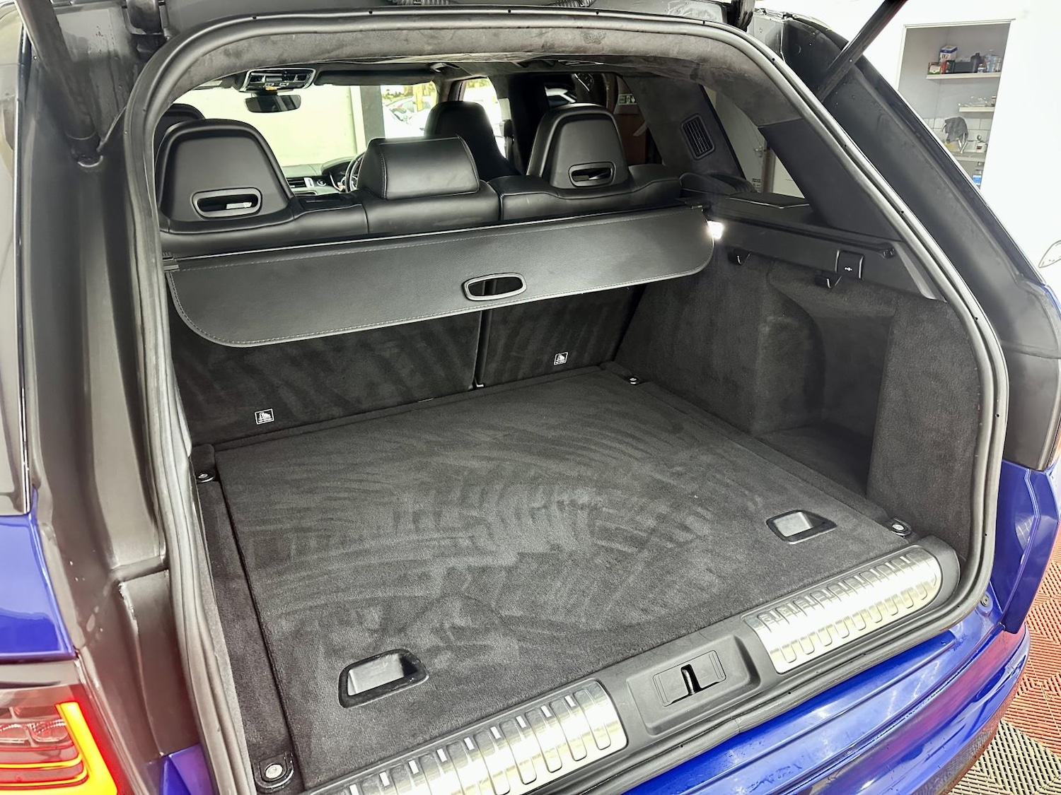 Used Land Rover Range Rover Sport 2017 for sale - 77644131: Photo 23