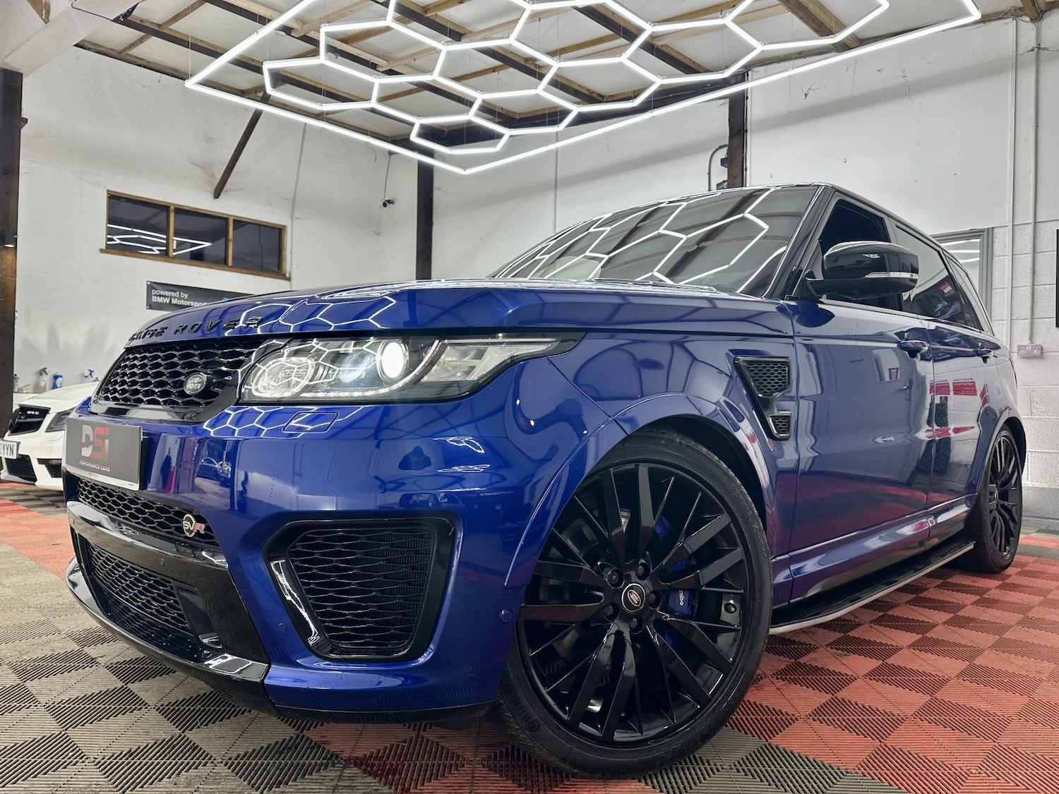 Used Land Rover Range Rover Sport 2017 for sale - 77644131: Photo 3