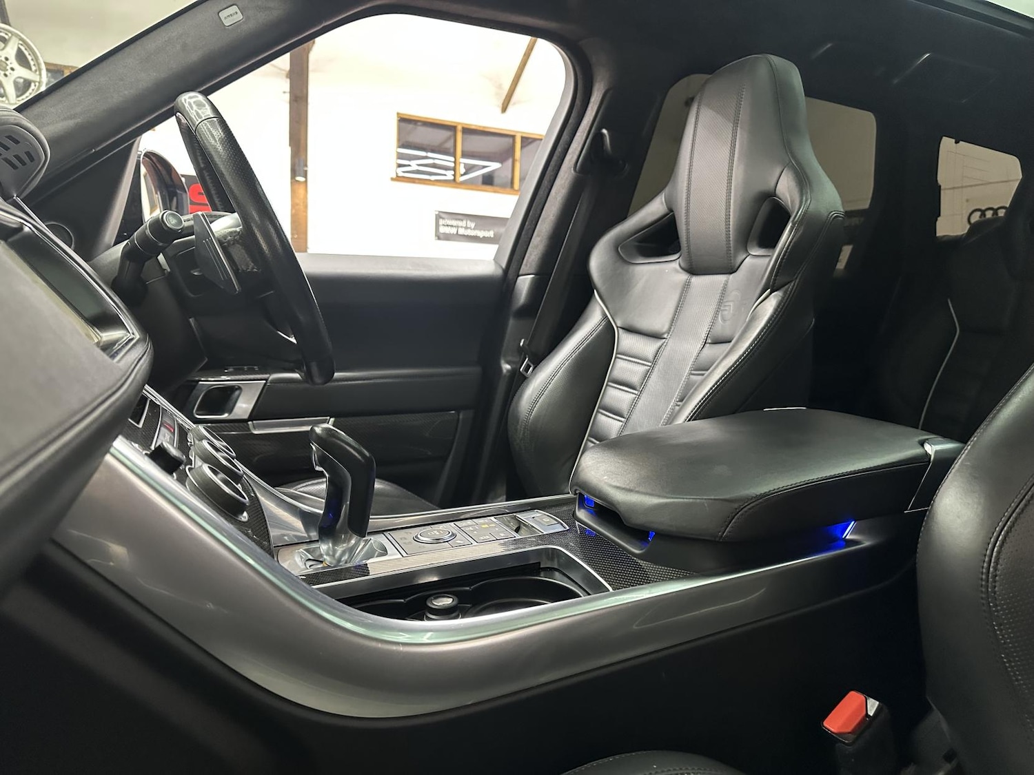 Used Land Rover Range Rover Sport 2017 for sale - 77644131: Photo 46