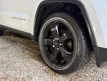 Used Jeep Grand Cherokee 2015 for sale - 78865912: Photo