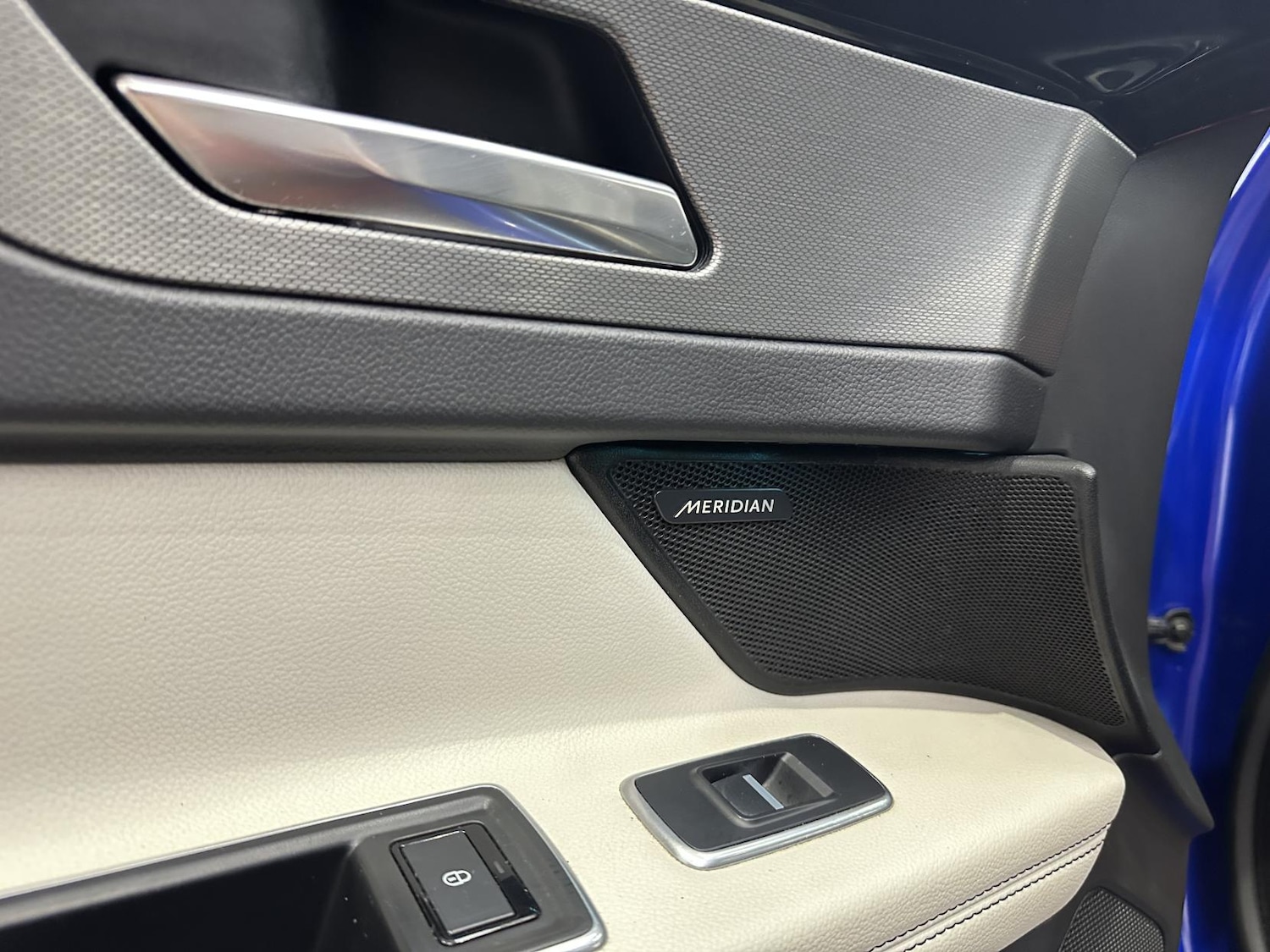 Used Jaguar XF 2019 for sale - 77573137: Photo 44