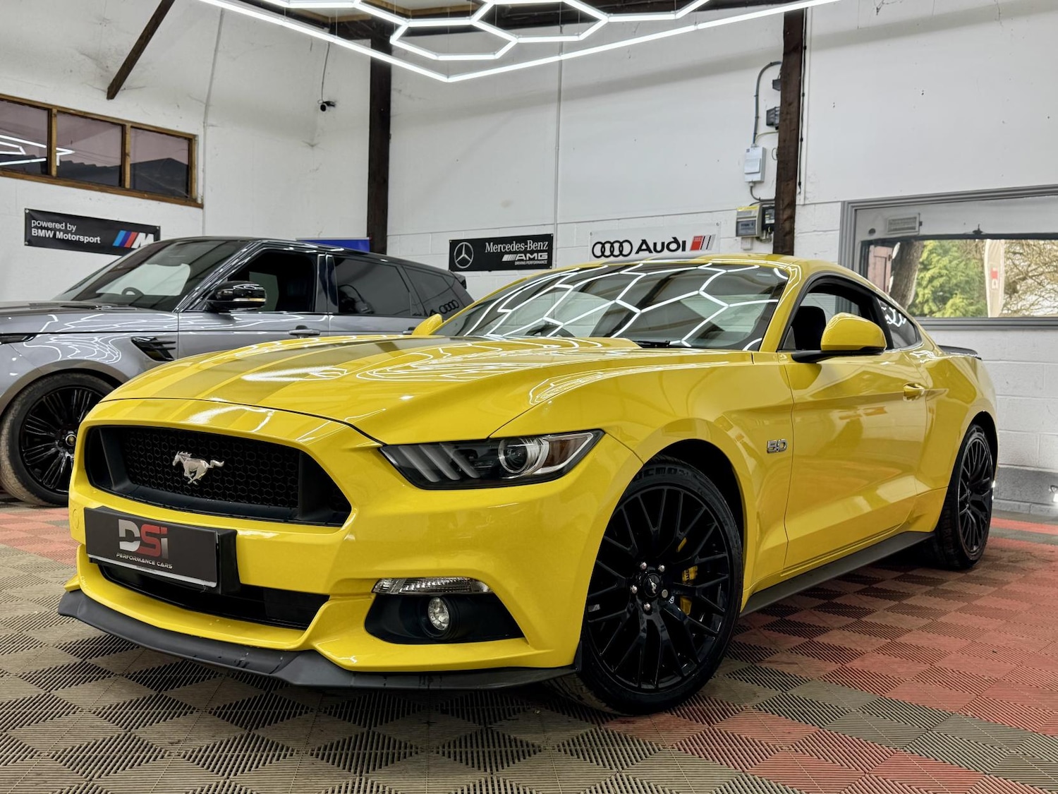 Used Ford Mustang 2016 for sale - 77992037: Photo 3