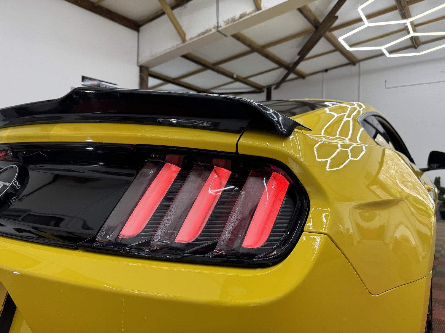 Used Ford Mustang 2016 for sale - 77992037: Photo 32