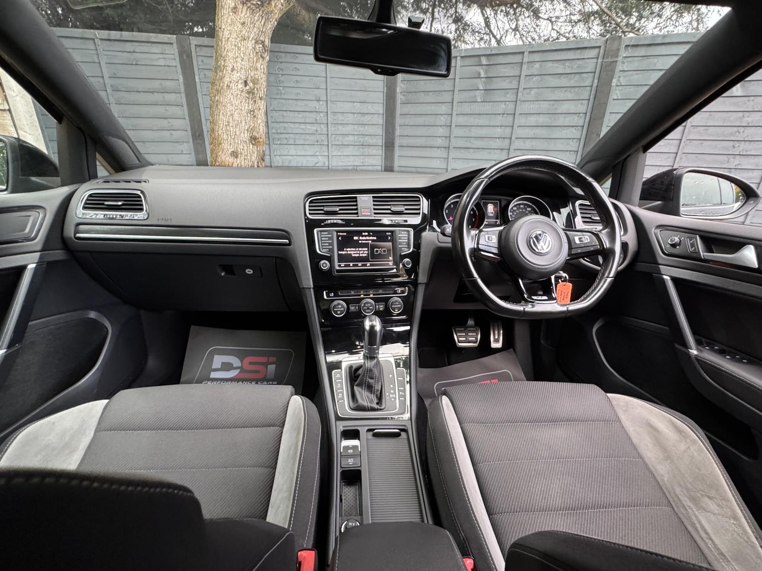 Used Volkswagen Golf 2015 for sale - 76332792: Photo 25