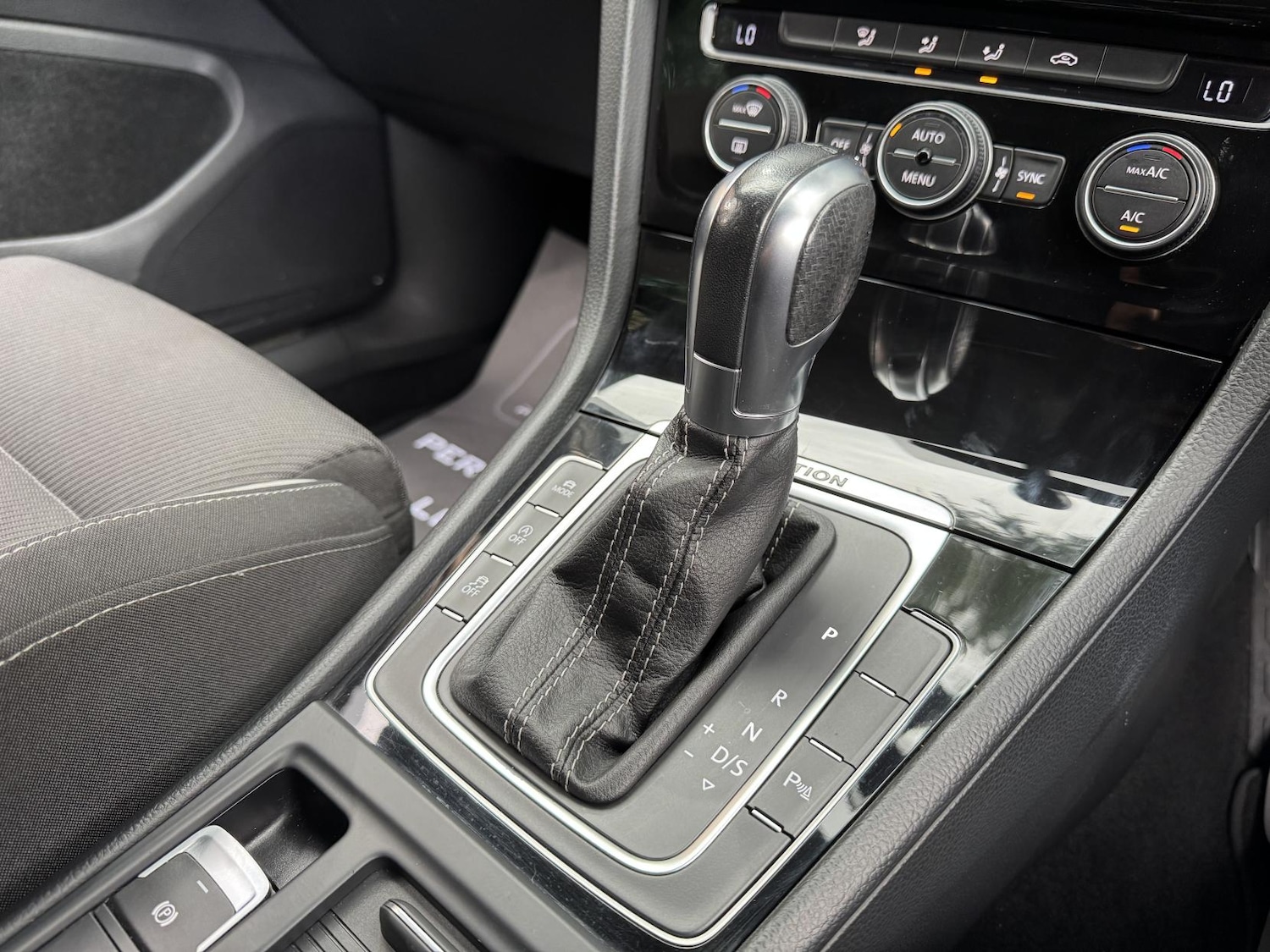 Used Volkswagen Golf 2015 for sale - 76332792: Photo 43