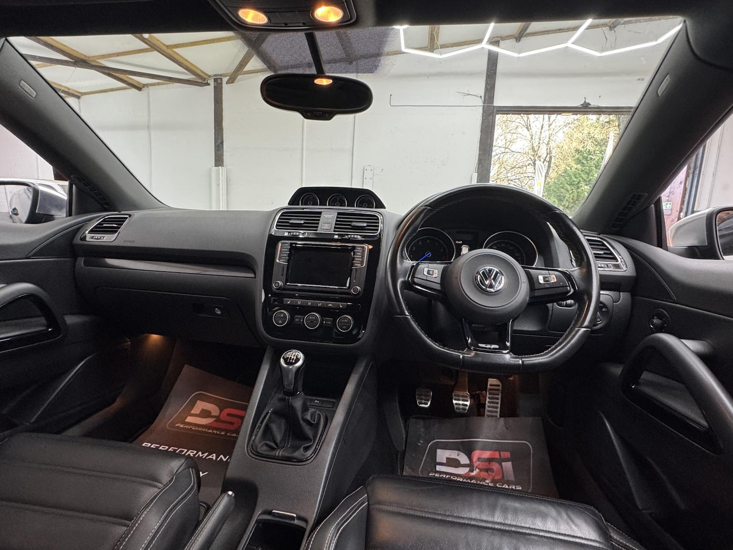 Used Volkswagen Scirocco 2017 for sale - 78112768: Photo 14