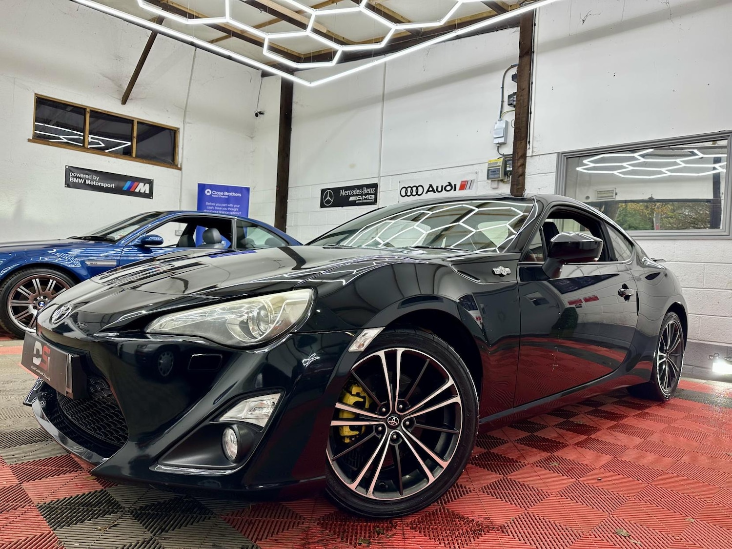 Used Toyota GT86 2012 for sale - 76882183: Photo 3